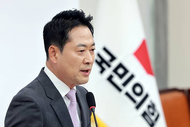 국민의힘 장동혁 대표가 18일 국회에서 이재명 대통령 기자회견과 관련해 입장을 밝히고 있다. 연합뉴스