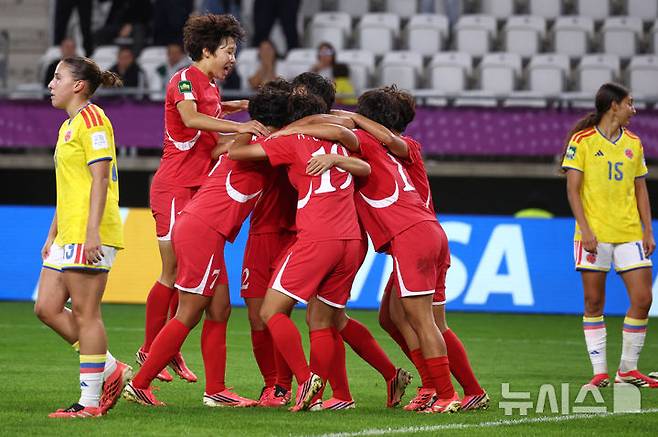 [우치=AP/뉴시스] 북한 20세 이하(U-20) 여자 축구대표팀, 콜롬비아 꺾고 2026 국제축구연맹(FIFA) U-20 여자 월드컵 결승 진출. 2026.09.23.