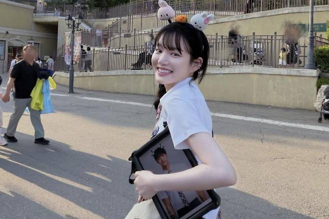 출처:이유비