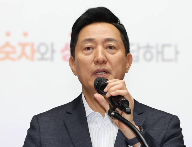 오세훈 서울시장이 21일 서울시청에서 열린 2026 주택정책 성과공유회에서 발언하고 있다. 연합뉴스