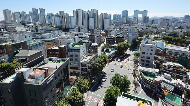 도심복합사업 후보지로 선정된 효창공원역 북측 지역.  한주형 기자