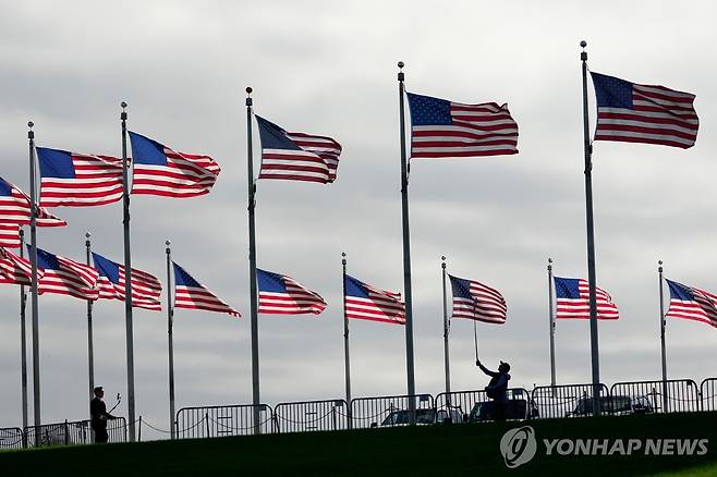 워싱턴DC의 미국 국기 [AP=연합뉴스. 재판매 및 DB 금지]