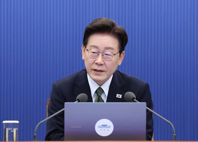 이재명 대통령이 1일 청와대에서 열린 수석보좌관회의에서 발언하고 있다./사진=뉴시스
