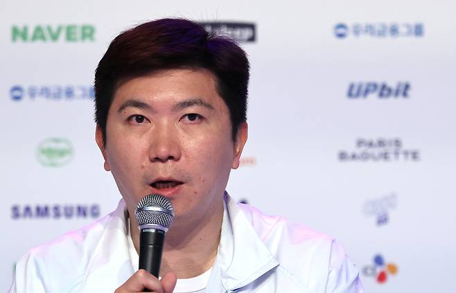 4일 일본 나고야 2026 아이치·나고야 아시안게임 코리아하우스에서 열린 대한민국 선수단 결산 기자회견에서  유승민 대한체육회장이 발언을 하고 있다. [연합]