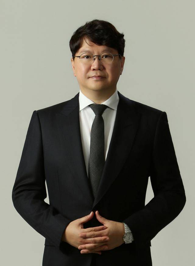 곽동신 한미반도체 회장 [사진=한미반도체]