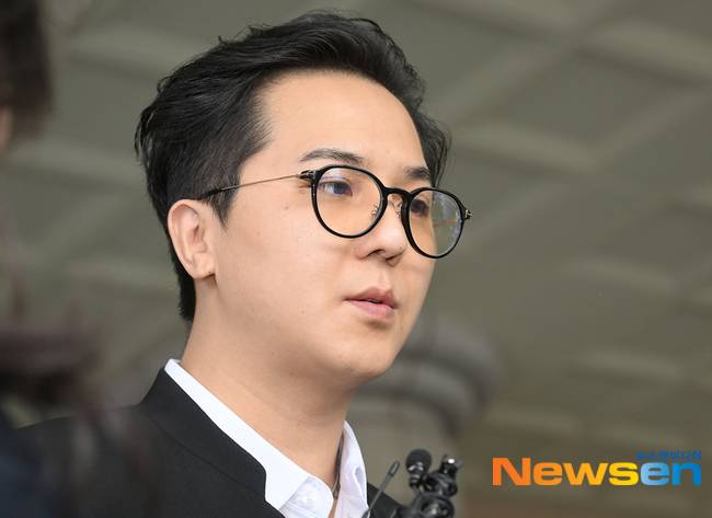 사진=송민호, 뉴스엔DB