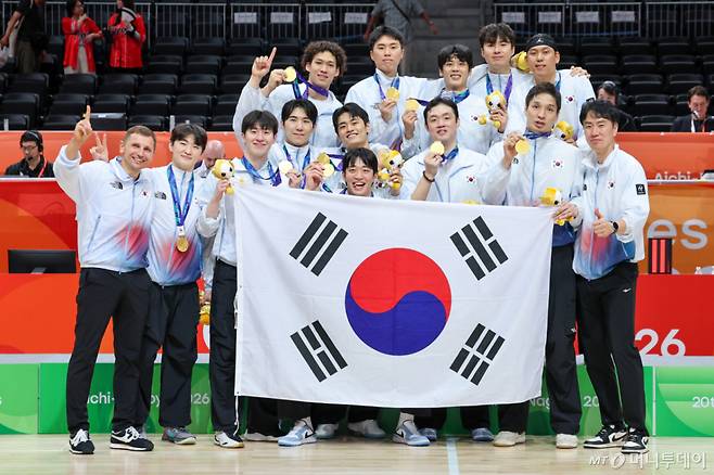 2026 아이치·나고야 아시안게임에서 금메달을 따낸 남녀 농구 국가대표팀이 포상금을 받는다./ 사진=머니투데이 DB