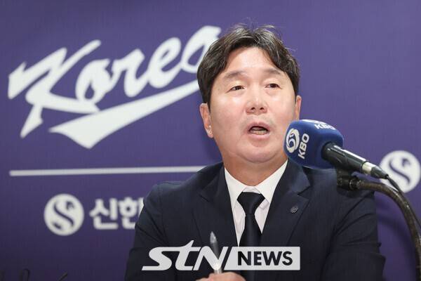 류지현 신임 한화 감독(사진은 WBC 대표팀 감독 당시 모습.). /사진=뉴시스