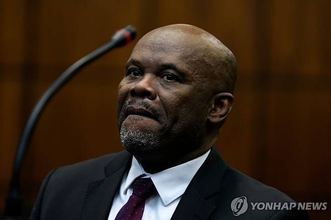 샤드랙 시비야 남아프리카공화국 국가경찰청 범죄수사 담당 차장[AP=연합뉴스 자료사진. 재판매 및 DB 금지]