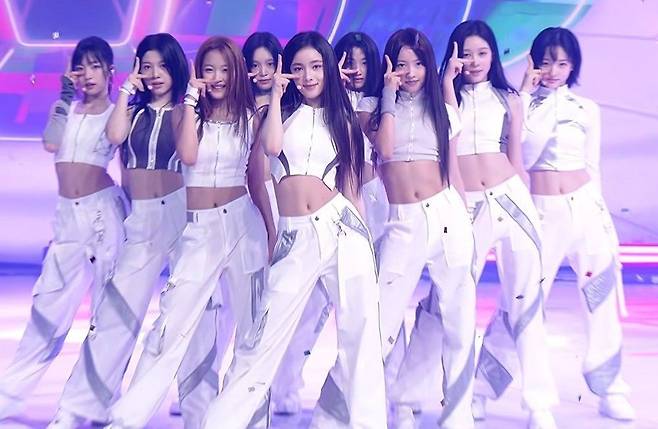 A2O LITE's Record Melon Debut Is Real, but a Wage Dispute Now Shadows Its Youngest