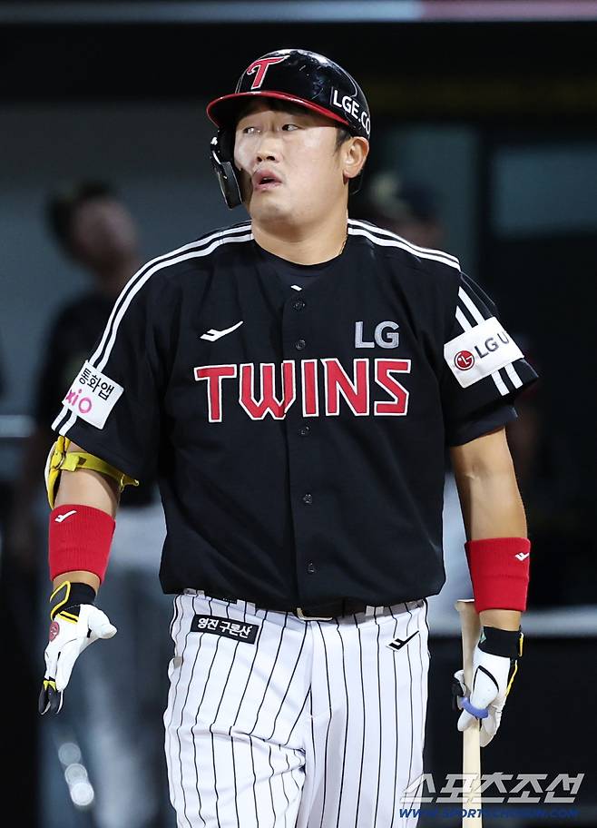18일 수원 케이티위즈파크에서 열린 KT와 LG의 더블헤더 2차전. 타격하고 있는 LG 김준태. 수원=송정헌 기자songs@sportschosun.com/2025.09.18/