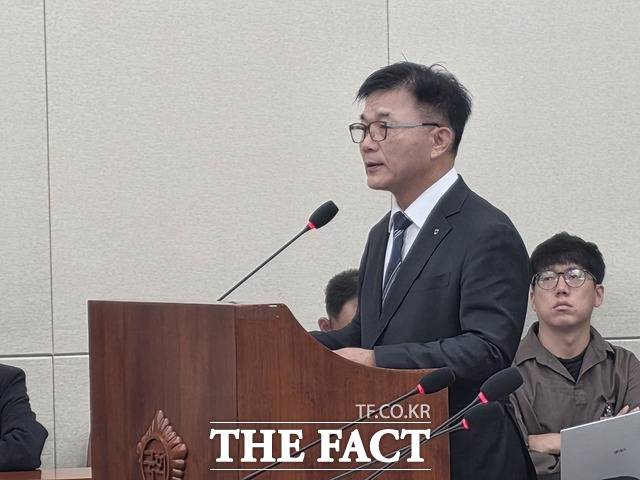 박상진 한국산업은행 회장이 22일 오전 국회 정무위원회 종합국정감사에서 질의에 답하고 있다. /국회=이선영 기자