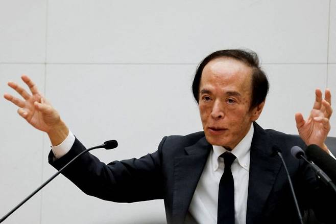 지난달 18일 일본 도쿄에서 열린 일본은행(BOJ) 금융정책결정 회의 후 기자회견에서 우에다 가즈오 총재가 발언하고 있다. 도쿄(일본)=로이터 연합뉴스.