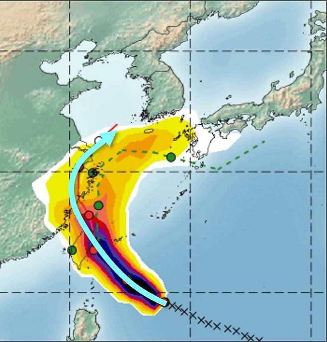 유럽중기예보센터(ECMWF)의 수치예보모델(IFS ENS)이 내놓은 태풍 참피 예상 경로. 기상청 제공