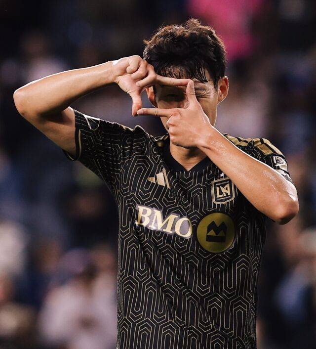손흥민(LAFC)이 15일(이하 한국시각) 미국 캘리포니아주 로스앤젤레스의 BMO 스타디움에서 펼쳐진 오스틴FC와의 ‘2026시즌 메이저리그사커(MLS’) 29라운드에서 득점을 터트렸다./LAFC 제공