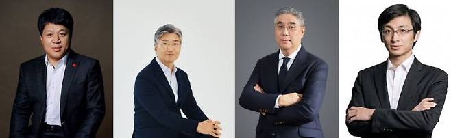 김홍극대표(왼쪽부터), 허민회 대표, 김덕주 대표, 기인주 대표. 신세계그룹 제공.
