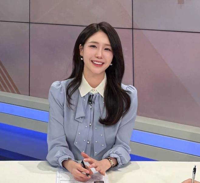 이지현 아나운서가 결혼 소식을 전하며 예비 신랑을 향한 애정을 드러냈다. 이지현 SNS