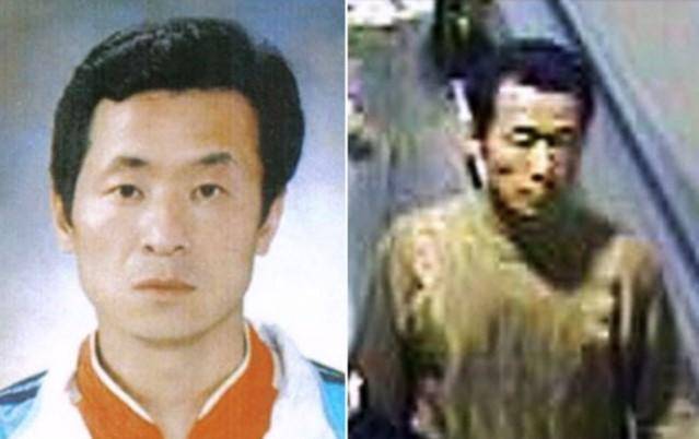 내년 10월 만기 출소를 앞두고 있는 아동 연쇄 성폭행범 김근식. 2006년 미성년자 연쇄 성폭행 혐의로 공개 수배됐을 당시, 경찰이 배포한 수배 전단지에 담겨 있는 사진들이다. 한국일보 자료사진