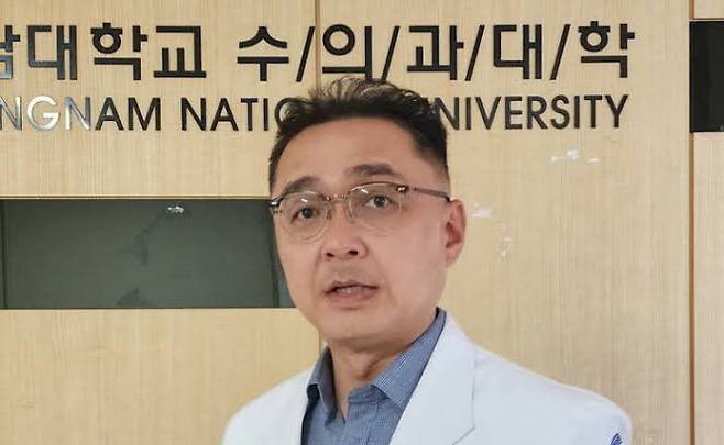 정주영 충남대 수의과대학 학장이 인사말하고 있다. 사진=한성일 기자