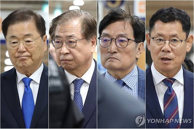 법정 향하는 정의용-서훈-노영민-김연철 (서울=연합뉴스) 김주형 기자 = '탈북어민 강제 북송' 혐의로 재판에 넘겨진 정의용 전 국가안보실장(사진 왼쪽부터), 서훈 전 국가정보원장, 노영민 전 대통령 비서실장, 김연철 전 통일부 장관이 21일 오후 서울 서초구 서울고법에서 열린 2심 선고 공판에 각각 출석하고 있다. 2026.10.21 [촬영 김주형] kjhpress@yna.co.kr