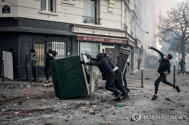 파리 시위 [AFP=연합뉴스 자료사진. 재판매 및 DB 금지]