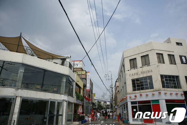 광주 동명동 카페거리. 한국관광공사 제공.© News1