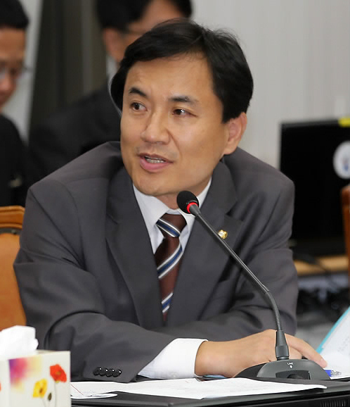 자유한국당 김진태 의원.