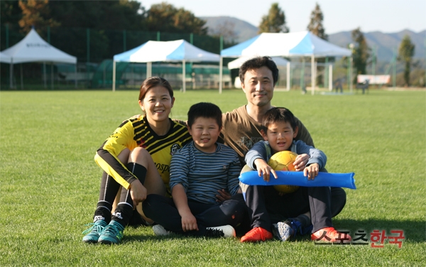 첸샤오웨이-이호철 씨 가족
