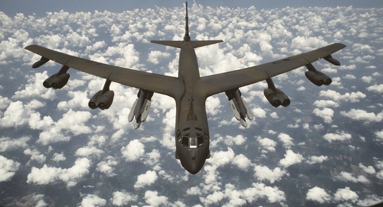 B-52 전략폭격기. [중앙포토]