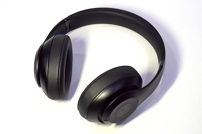 비츠 스튜디오 3 와이어리스.