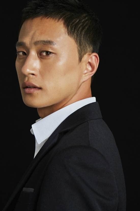 영화 '범죄도시'에서 흑룡파 일원 양태 역을 맡은 배우 김성규 (사진=사람엔터테인먼트 제공)