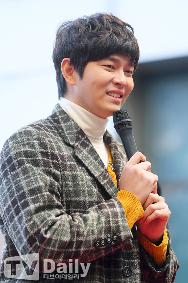윤균상