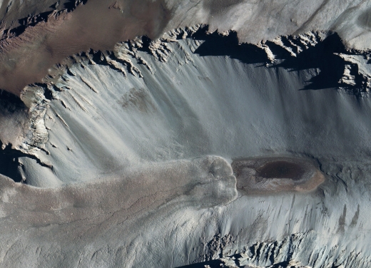 돈 후안 연못과 주변 지형의 위성 사진. (사진=NASA)