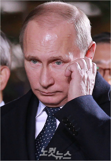 '나도 이제 안 통하는구나' 국가적 도핑 스캔들과 관련한 제재가 논의될 IOC 집행위원회에 앞서 러시아의 평창올림픽 보이콧을 시사하며 압력을 넣었던 블라디미르 푸틴 러시아 대통령.(자료사진=노컷뉴스DB)
