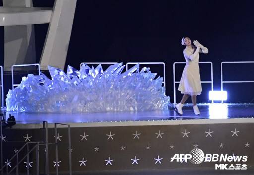 평창 올림픽 최종 성화주자 김연아의 공연.