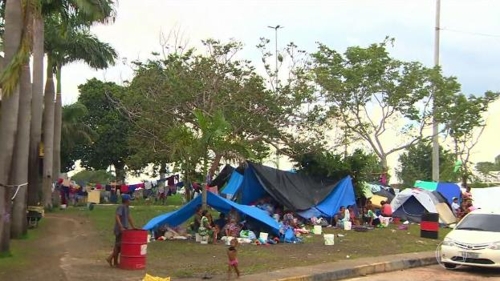 브라질에 입국해 노숙생활을 하는 베네수엘라인들 [브라질 뉴스포털 G1]
