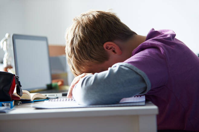 청소년 상당수가 만성적인 수면 부족에 시달리고 있다. - GIB 사진 제공