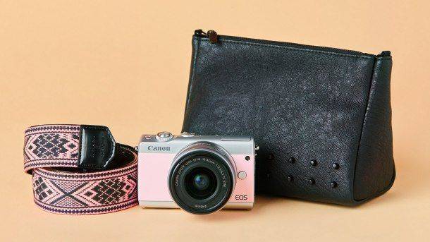 캐논 EOS M100 핑크 X 콰니 패키지. (사진=캐논코리아컨슈머이미징)
