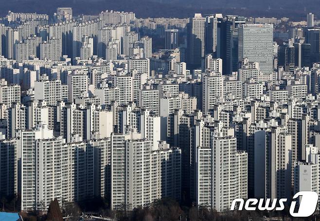 서울 송파구 잠실의 아파트단지의 모습.  © News1 구윤성 기자