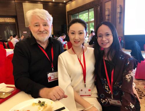 중국 심사위원 마이카 주야(가운데)