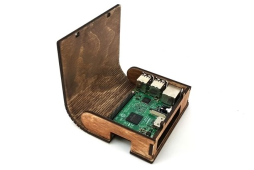 던전앤드래곤즈 라즈베리3 케이스