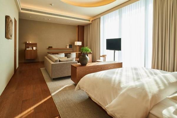 무인양품은 자사의 가구와 소품으로 채운 무지 호텔을 중국 심천에 열었다./무인양품 제공