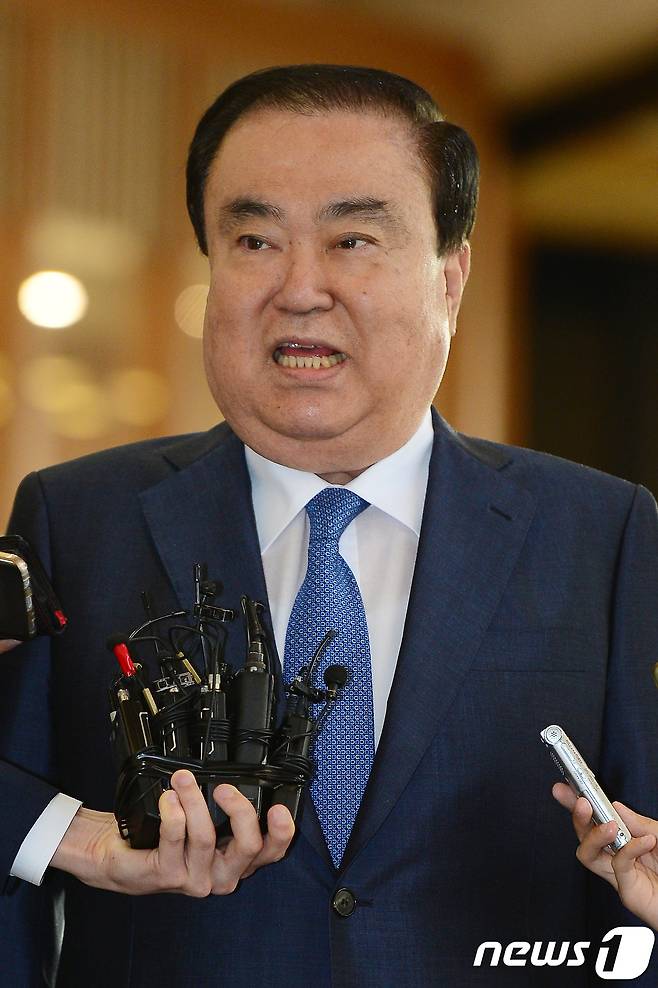 제20대 국회 후반기 의장으로 선출된 문희상 의원. © News1 임세영 기자
