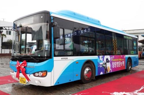 마창여객이 도입한 경남 1호 전기 시내버스.