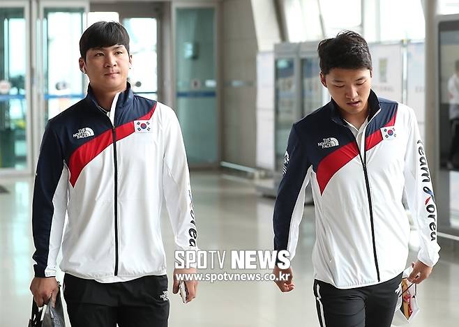 ▲ 한국 대표 팀 내야수 오지환(오른쪽)과 외야수 박해민 ⓒ 한희재 기자