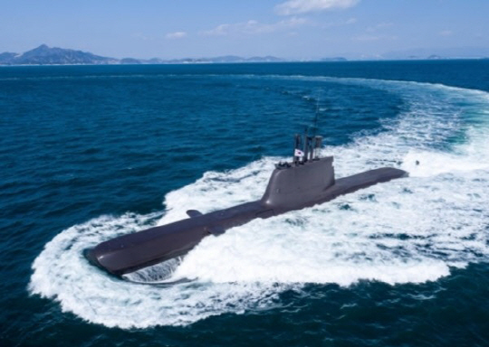 해군의 6번째 214급 잠수함 유관순함.