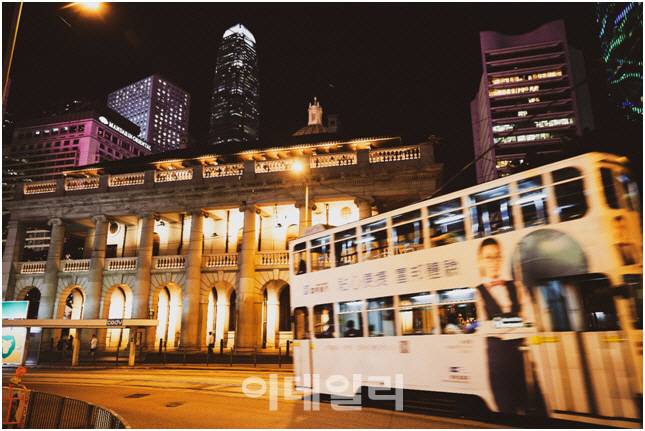 얼마전 문을 연 타이퀀의 컨템포러리 야경