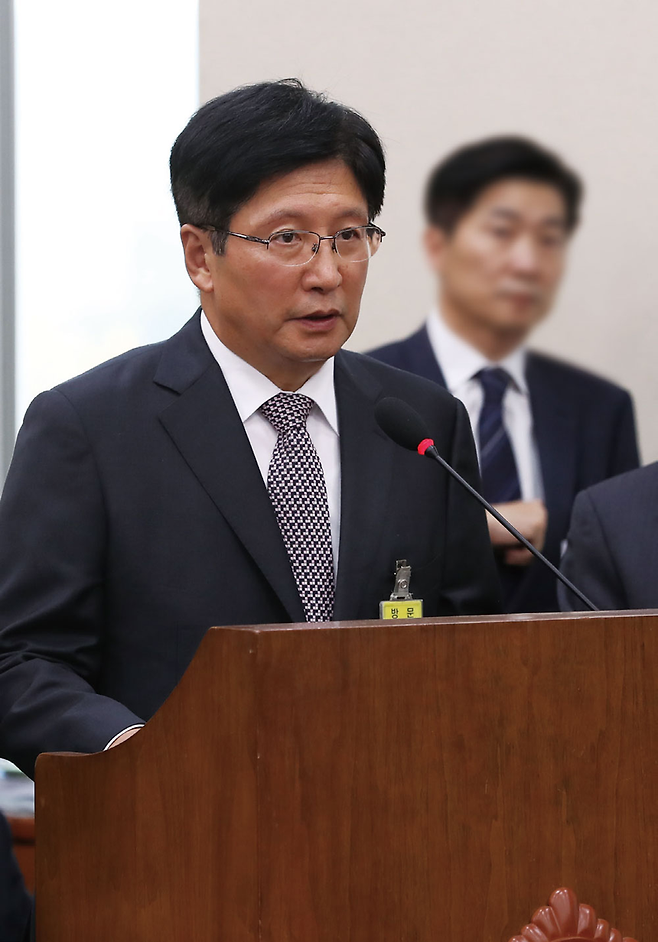 10월25일 국회에서 열린 기획재정위원회 국정감사에 증인으로 출석한 박헌세 김앤장 세무법인 대표 ⓒ 뉴시스