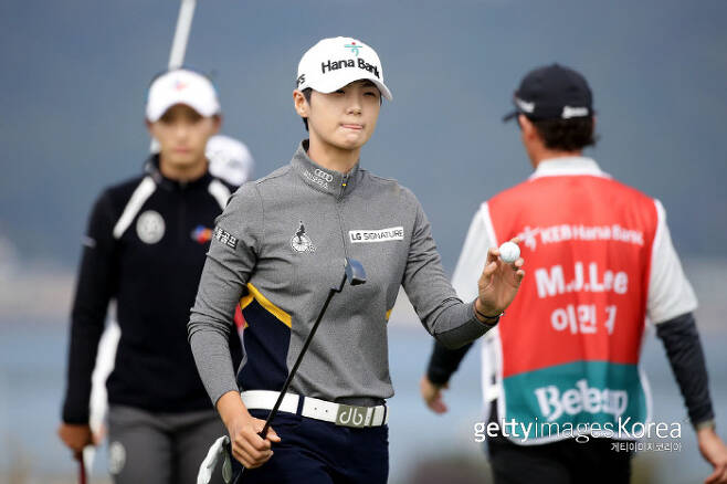 박성현이 LPGA 시즌 최종전 CME그룹 투어 챔피언십에서 에리야 쭈타누깐 천하에 마지막 제동을 걸 도전에 나선다. /게티이미지 코리아