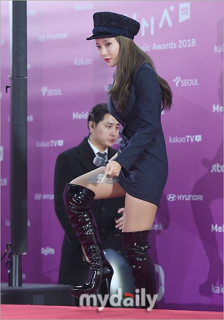 ▲ 홍진영 '레기룩이 너무 잘 어울려'